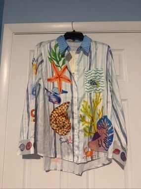 Charlotte Green Sea Life Print Casual Button-Down Shirt - Blue & White